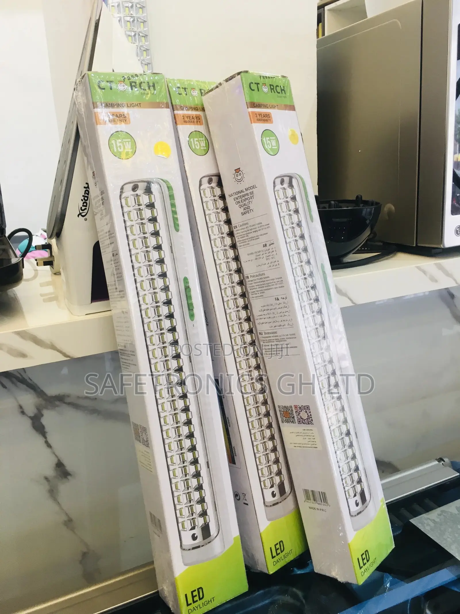 RECHARGEABLE LAMP Is Unique, Lightweight With Led Light