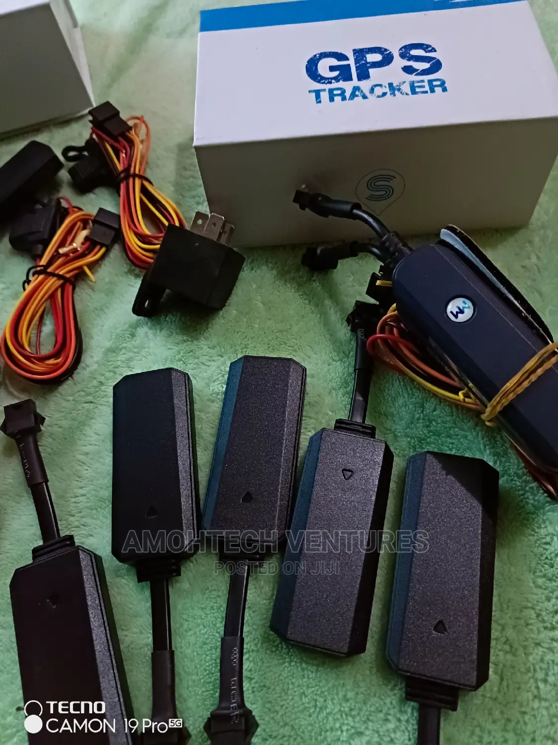 Gps Tracker With Voice Monitoring Functions Ww