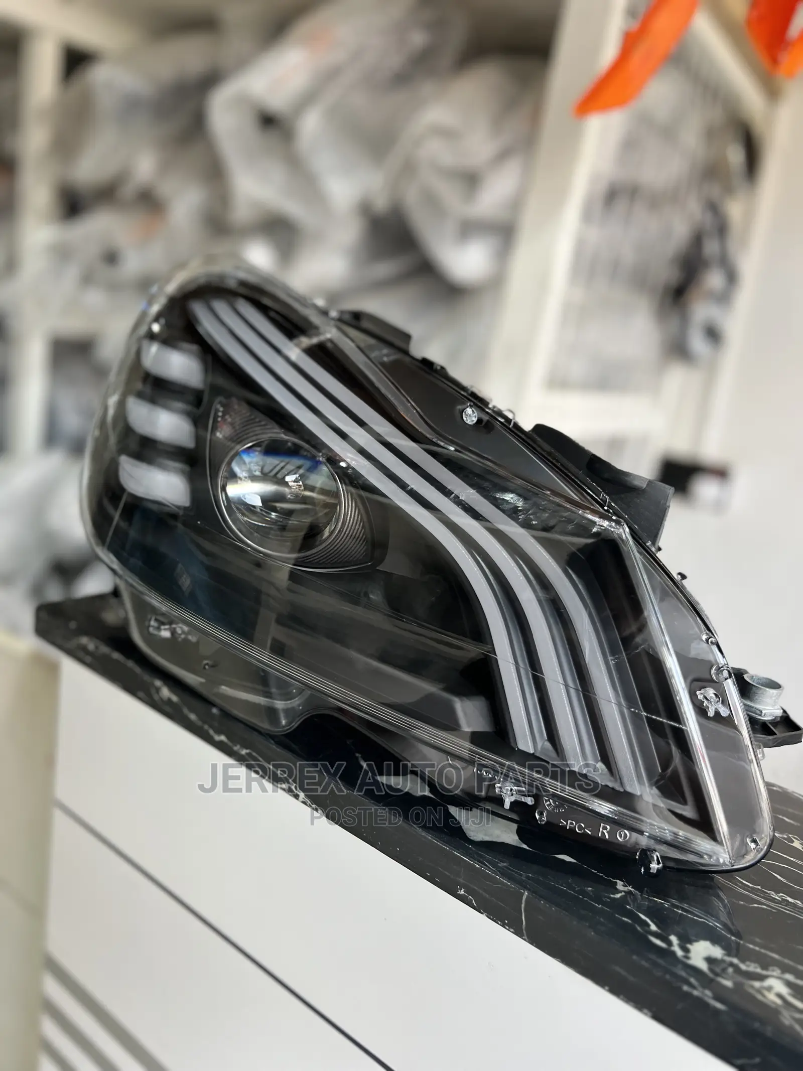 Mercedes Benz C250 (W204) Headlight Maybach Spec
