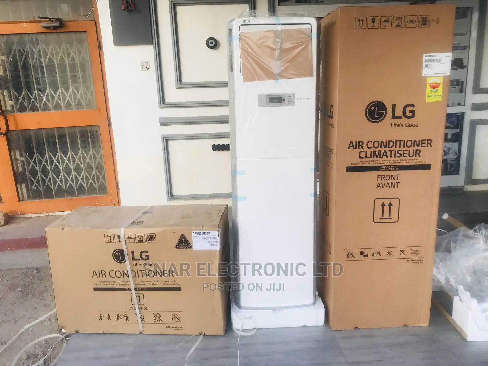 Cutest LG 3.0HP Floor Standing Inverter Air Conditioner