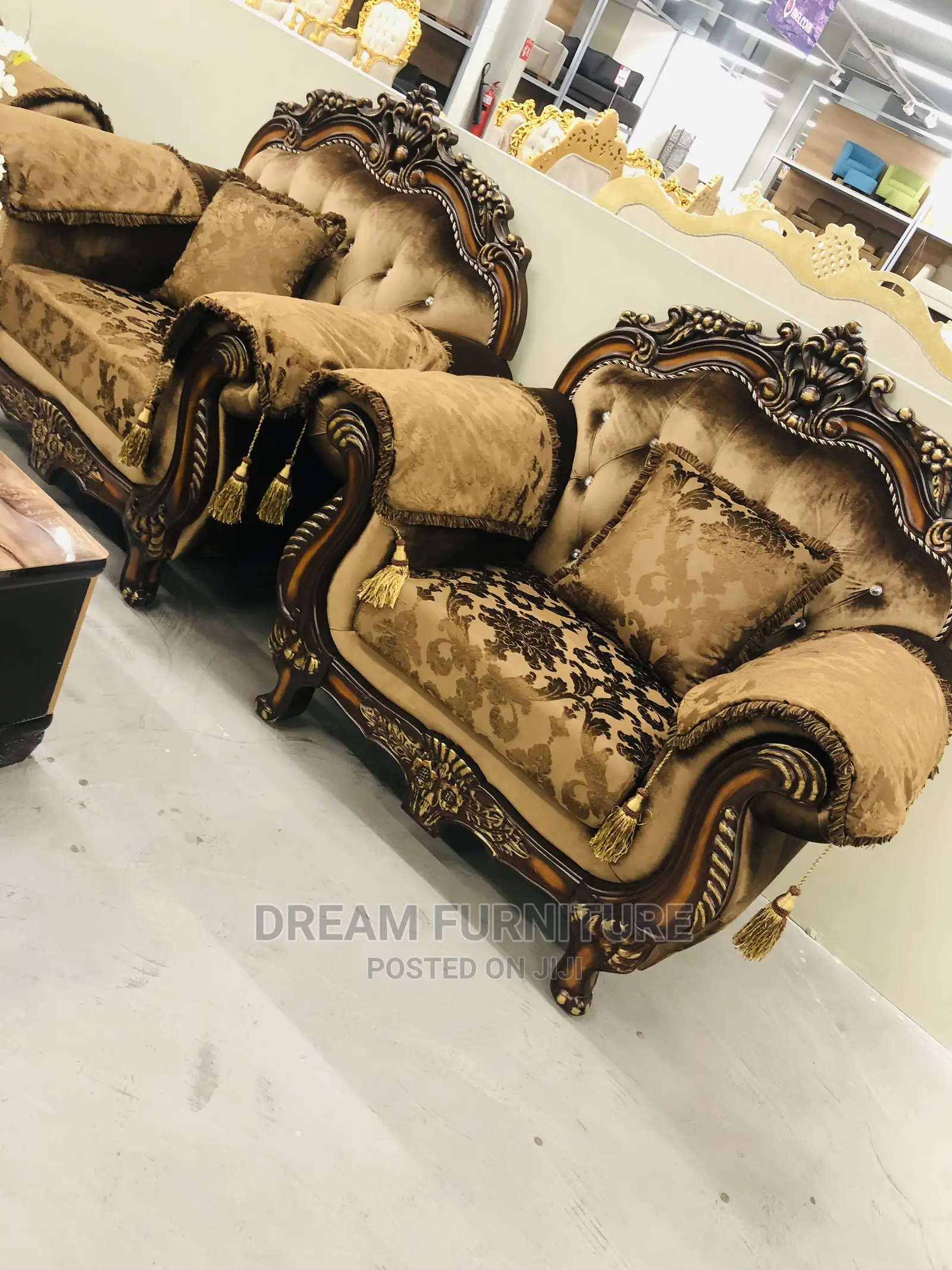 Royal Sofa Set
