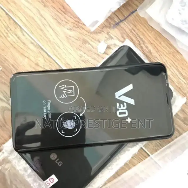 New LG V30 64 GB Black