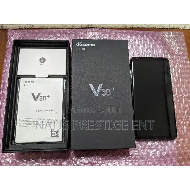 New LG V30 64 GB Black