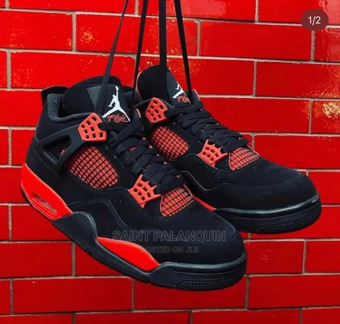 Air Jordan 4