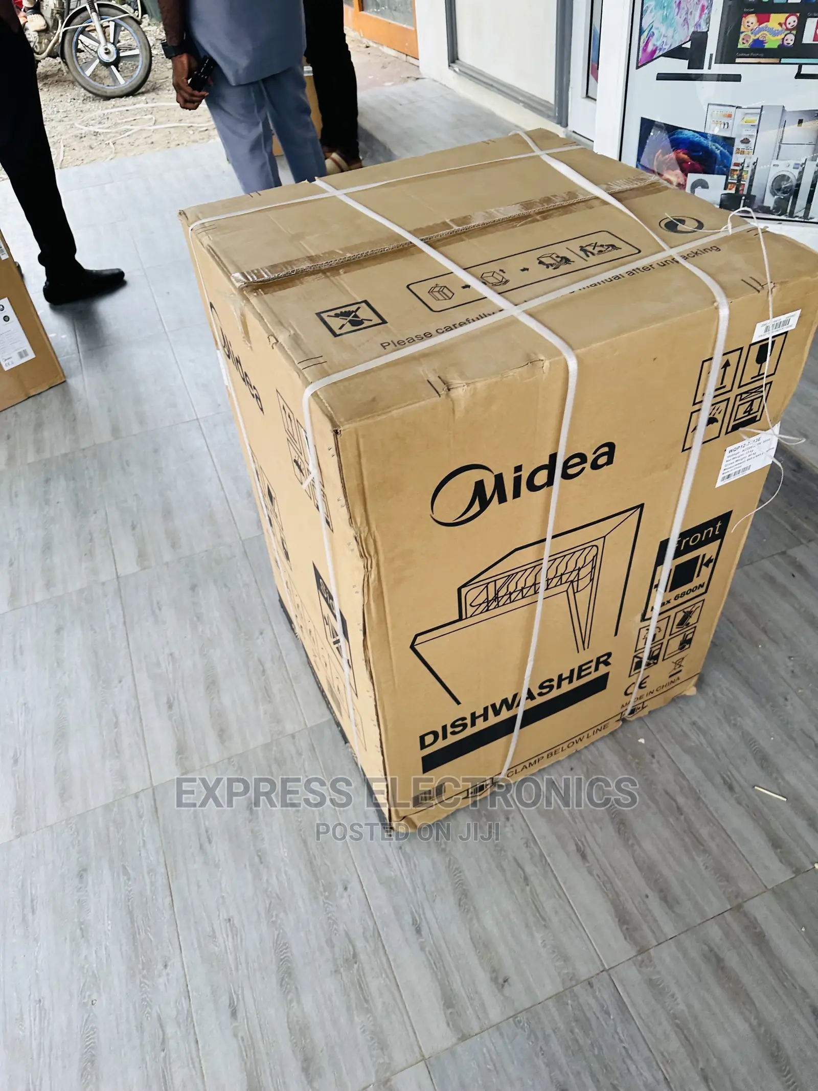 Best Choice of Midea Dishwasher WQP12-7713E 12plate