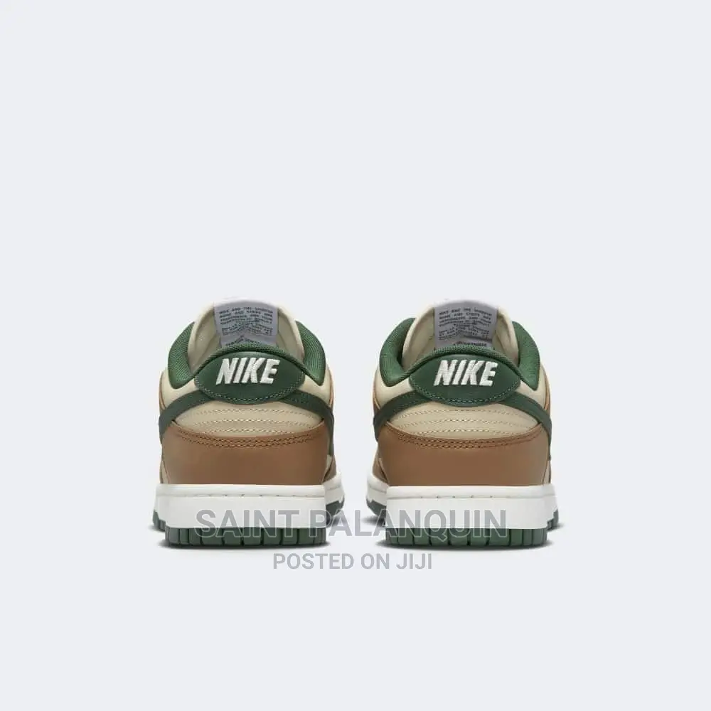 Nike Low Dunk