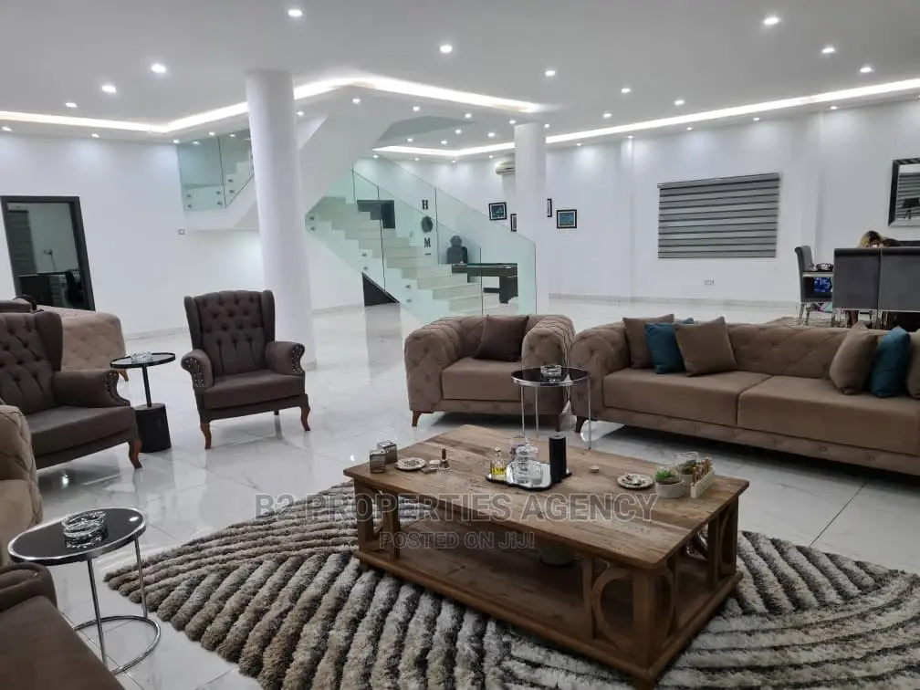 Furnished 5bdrm Duplex in B2Properties Agency, Kumasi Metropolitan