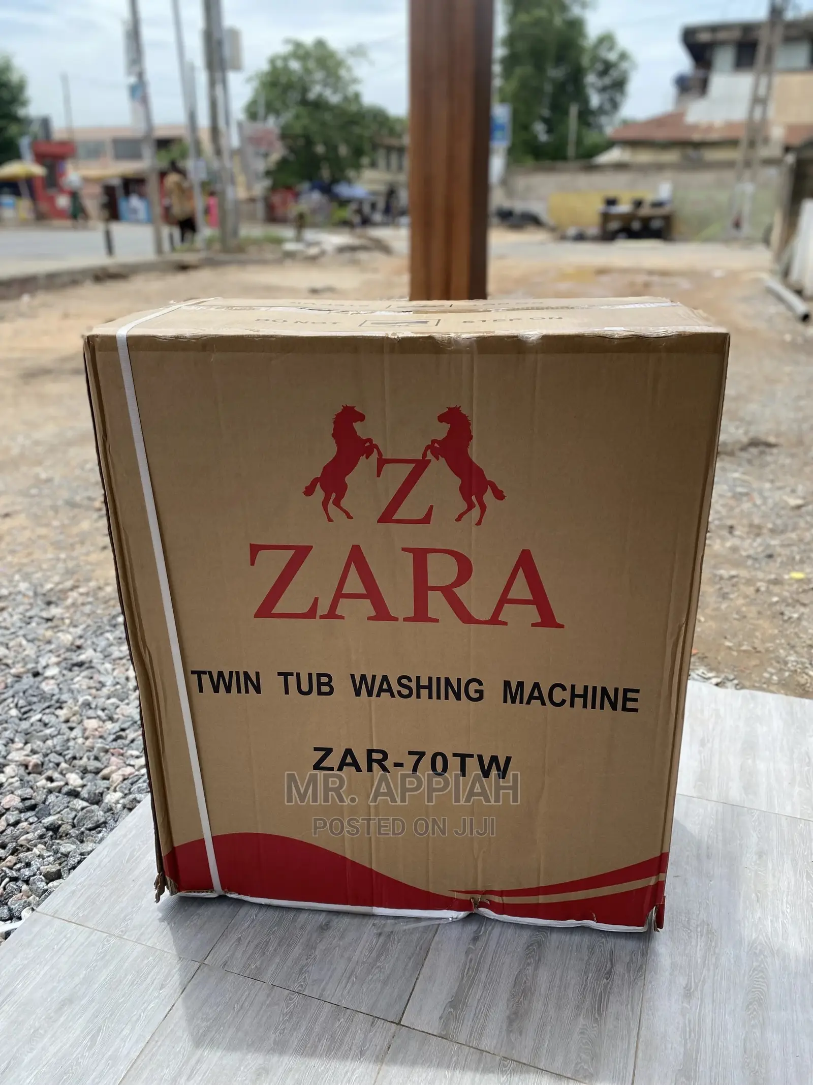 Zara Washing Machine That Washes Your Cloths Very Well 