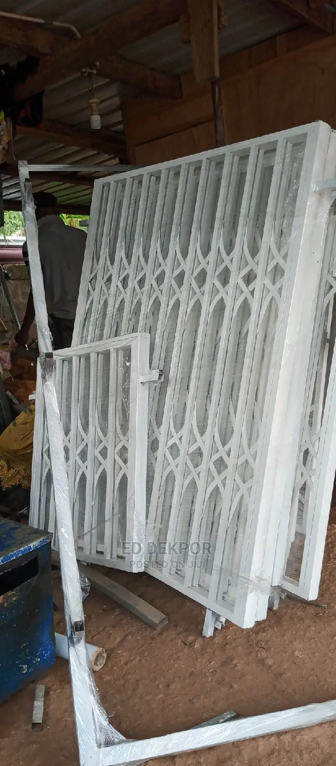 Galvanized Burglaproof Windows
