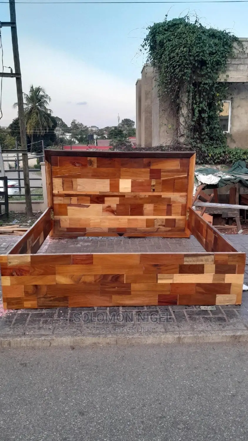Wooden Queen Size Bed Frame