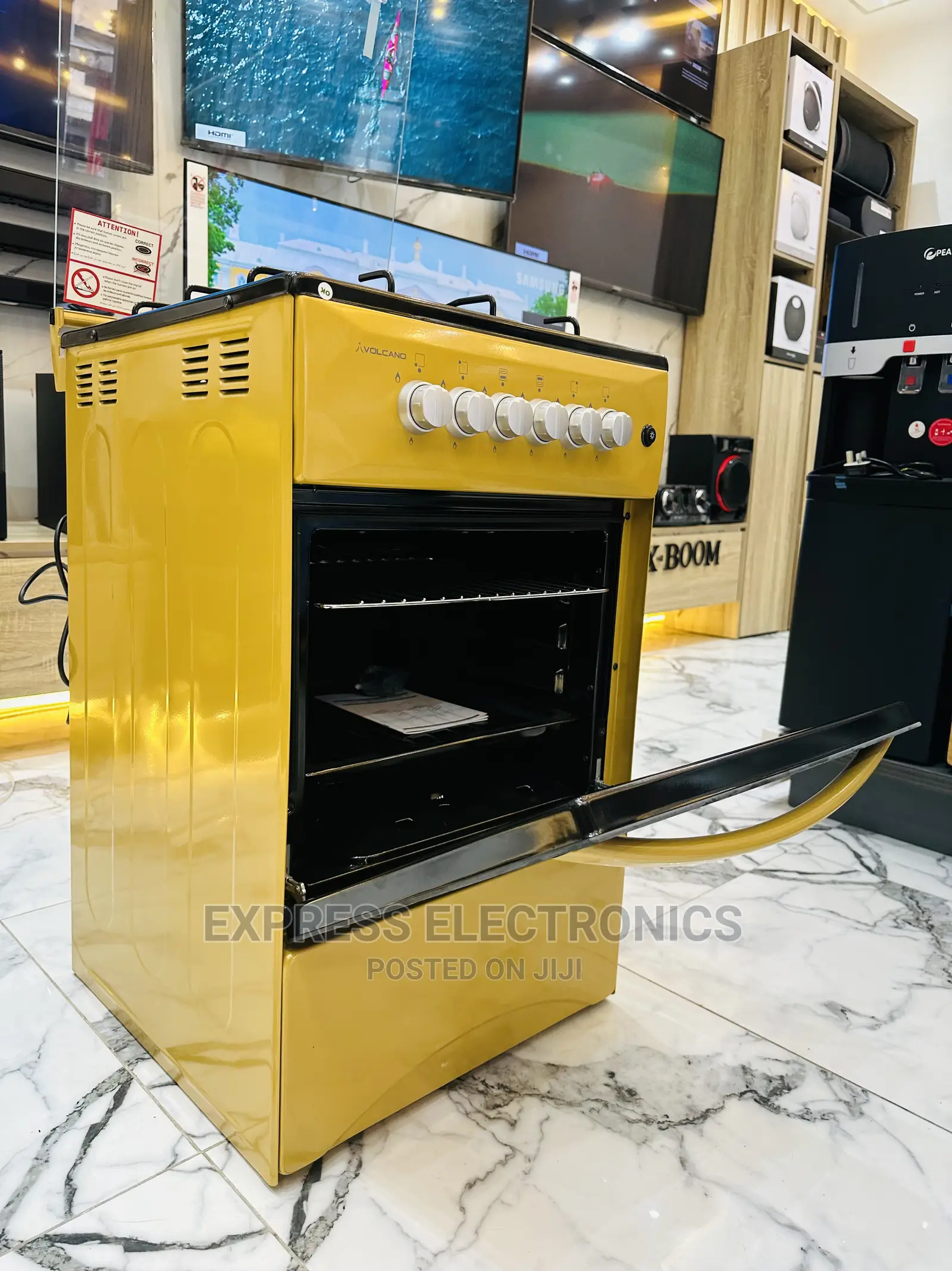 Best and Classic 4burner Gas Cooker Oven Golden Color