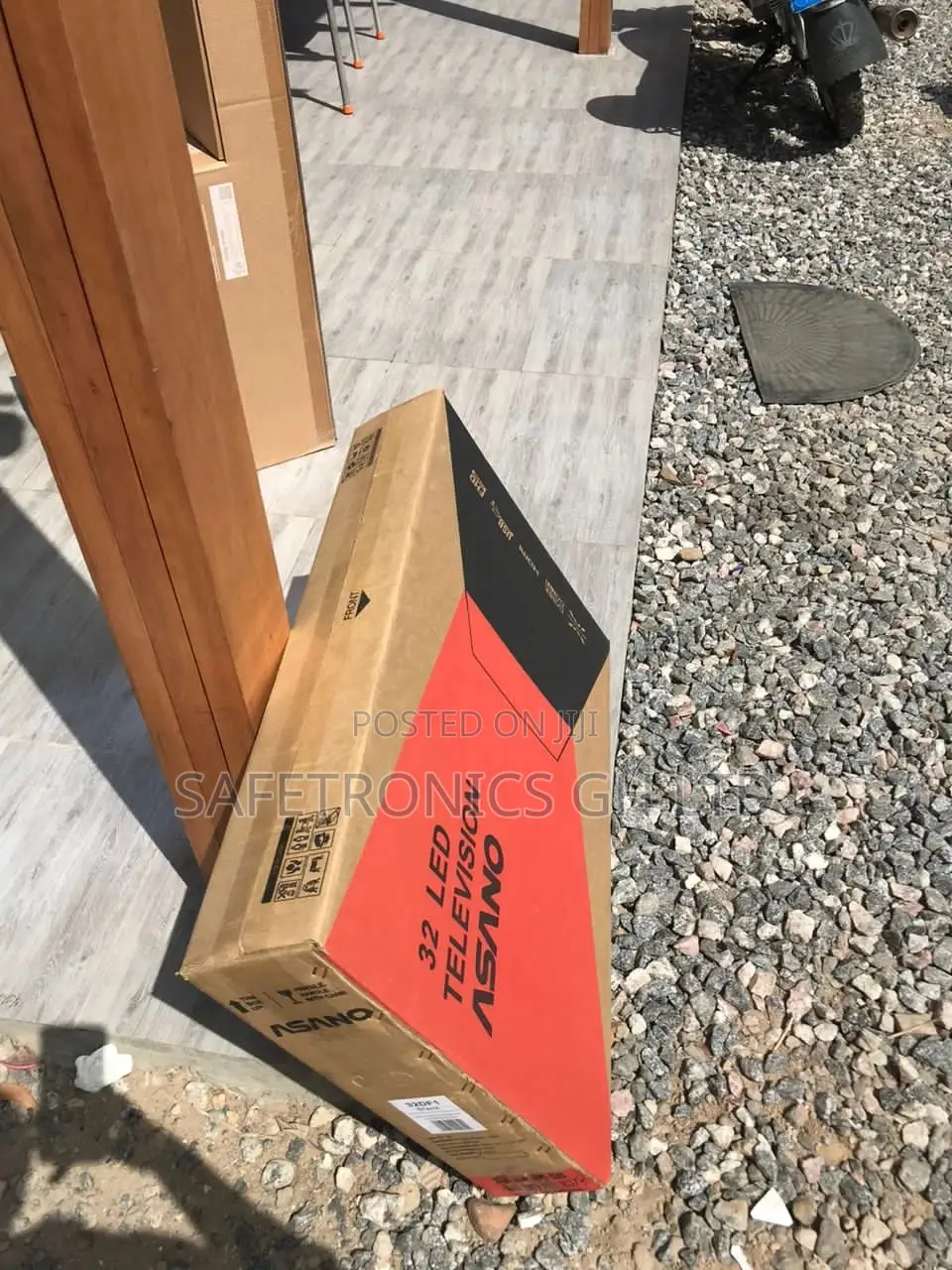New Asano 43'' Smart Digital Satellite TV