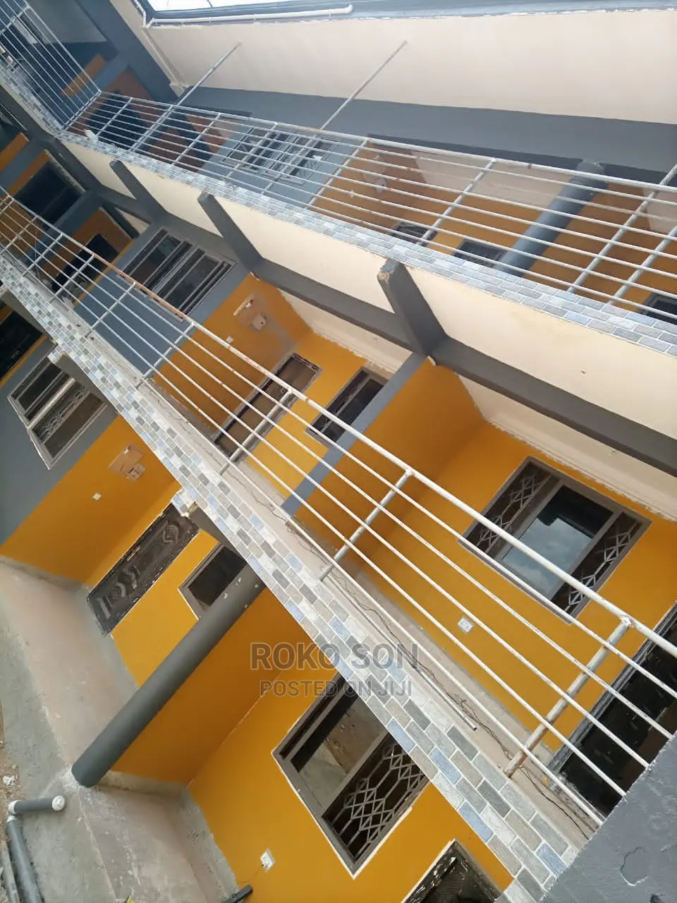 2bdrm Apartment in Dr Roko, Pokuase for rent