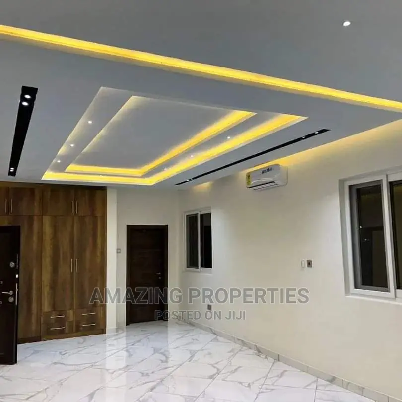 4bdrm House in East Legon for Sale
