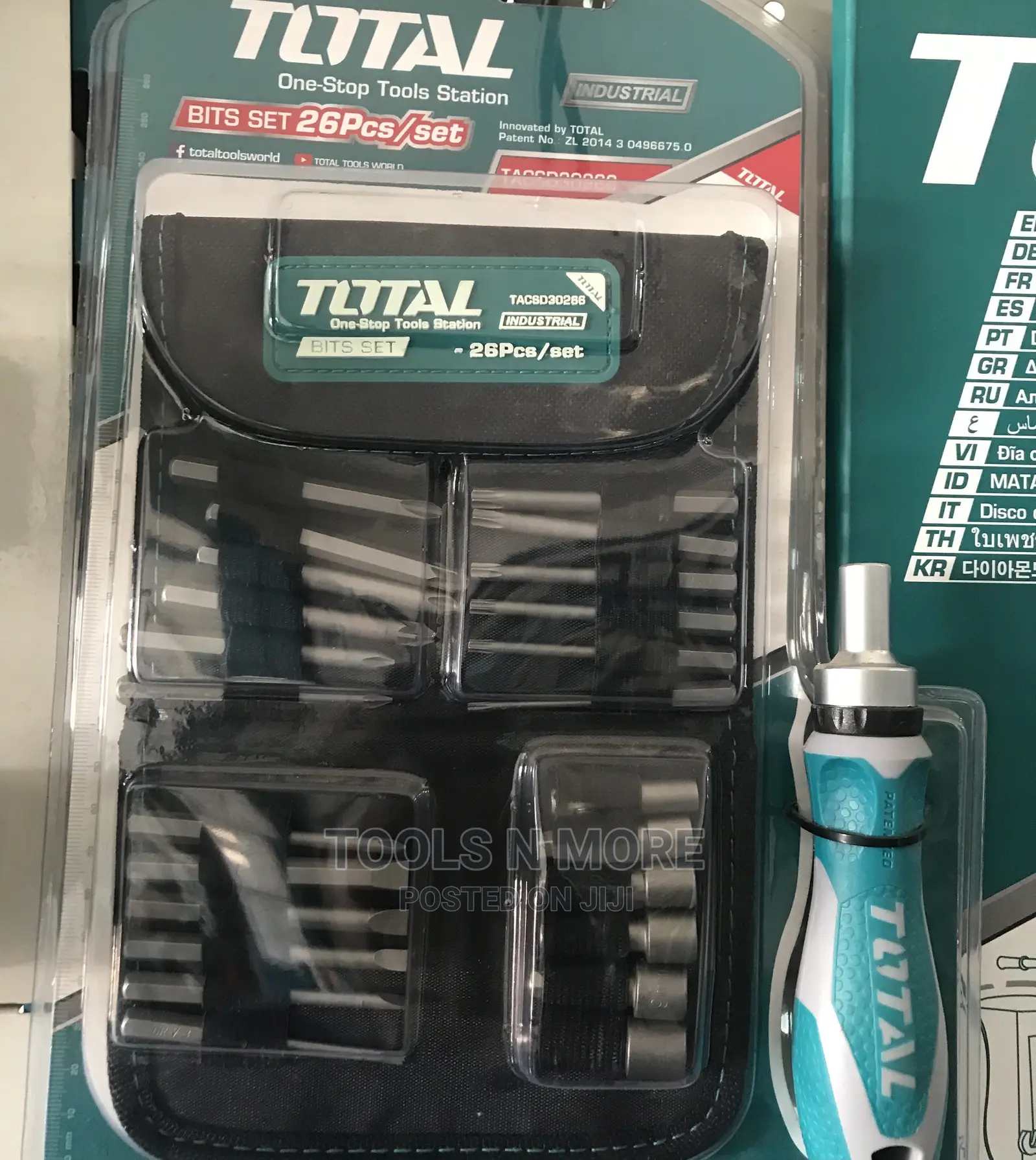 TOTAL Screw Bit and Socket Bit Set (26pecs)