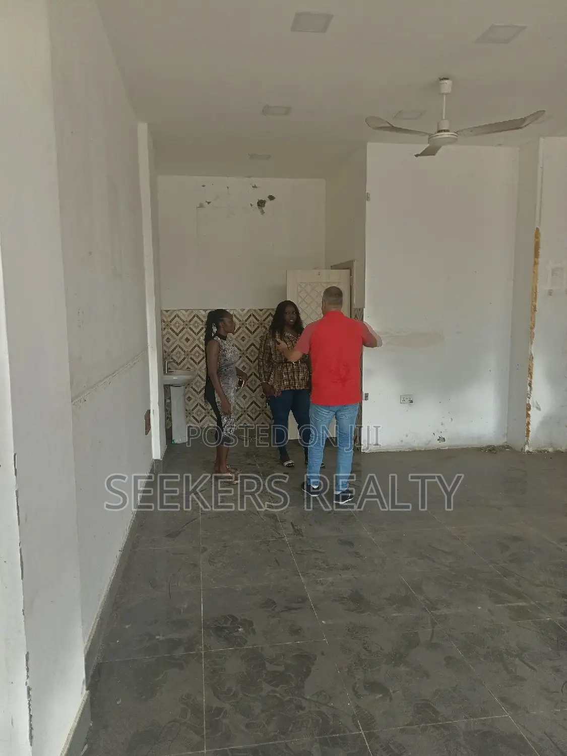 Shop for Rent at Osu .