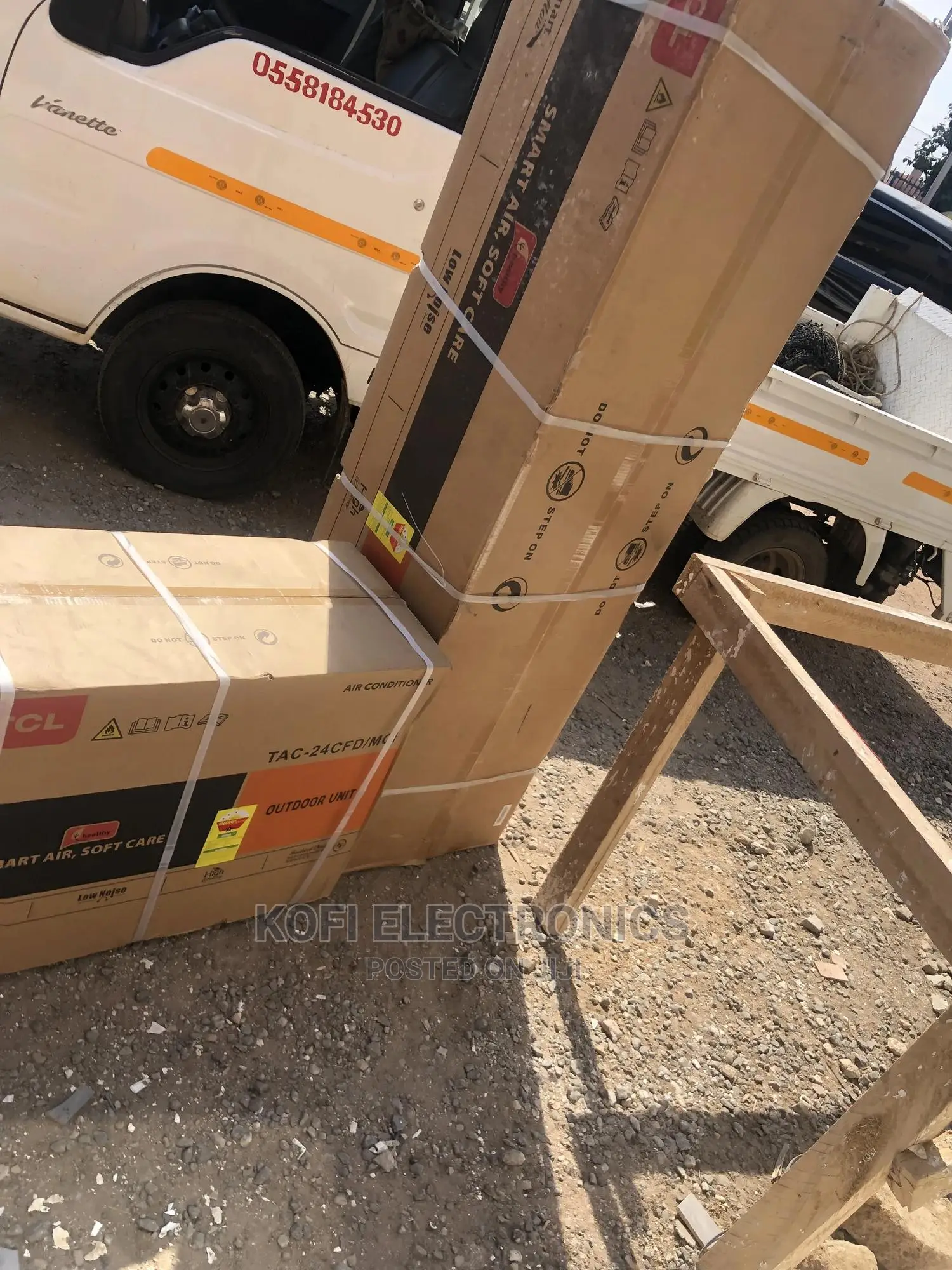 Brandnew 2.5HP Floor Standing TCL Airconditioner