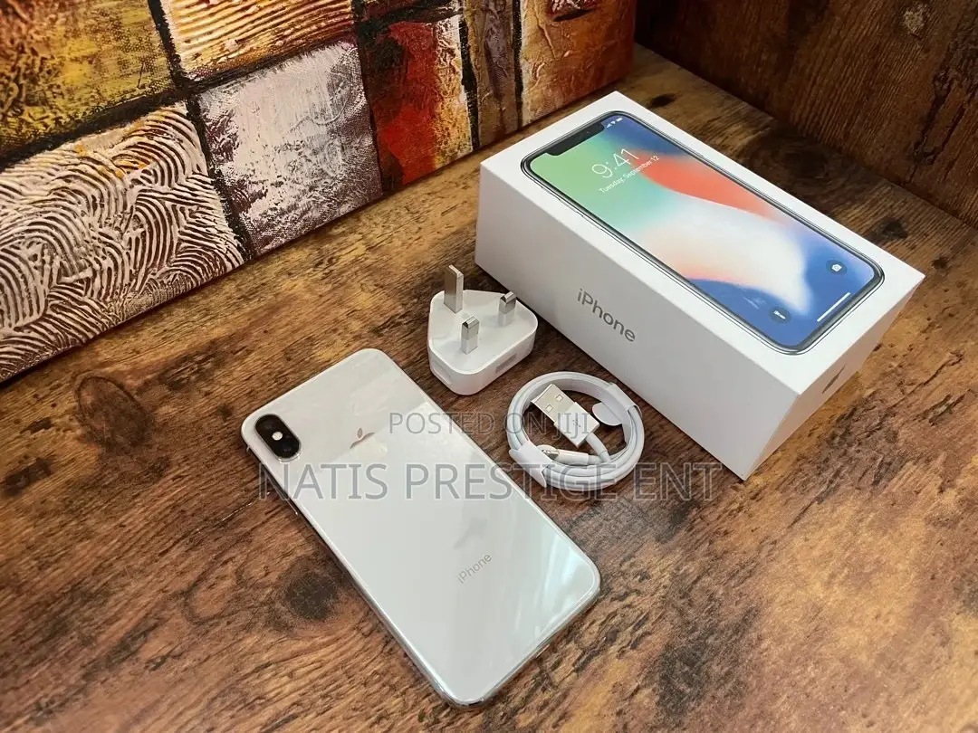 New Apple iPhone X 64 GB White