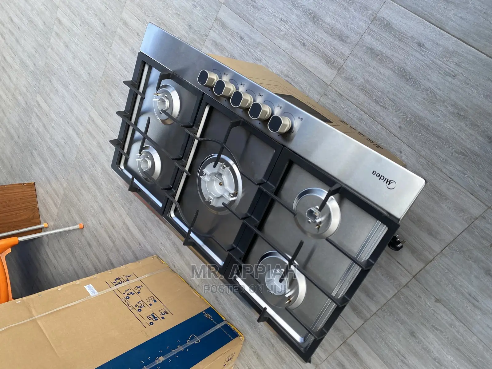 (90g50me005-SFT)Extremely Durable 5 Burner Gas Cooker.