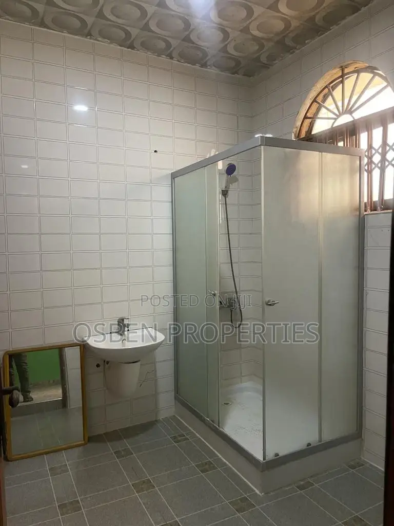 1bdrm Apartment in Pleasant Properties, Spintex for rent