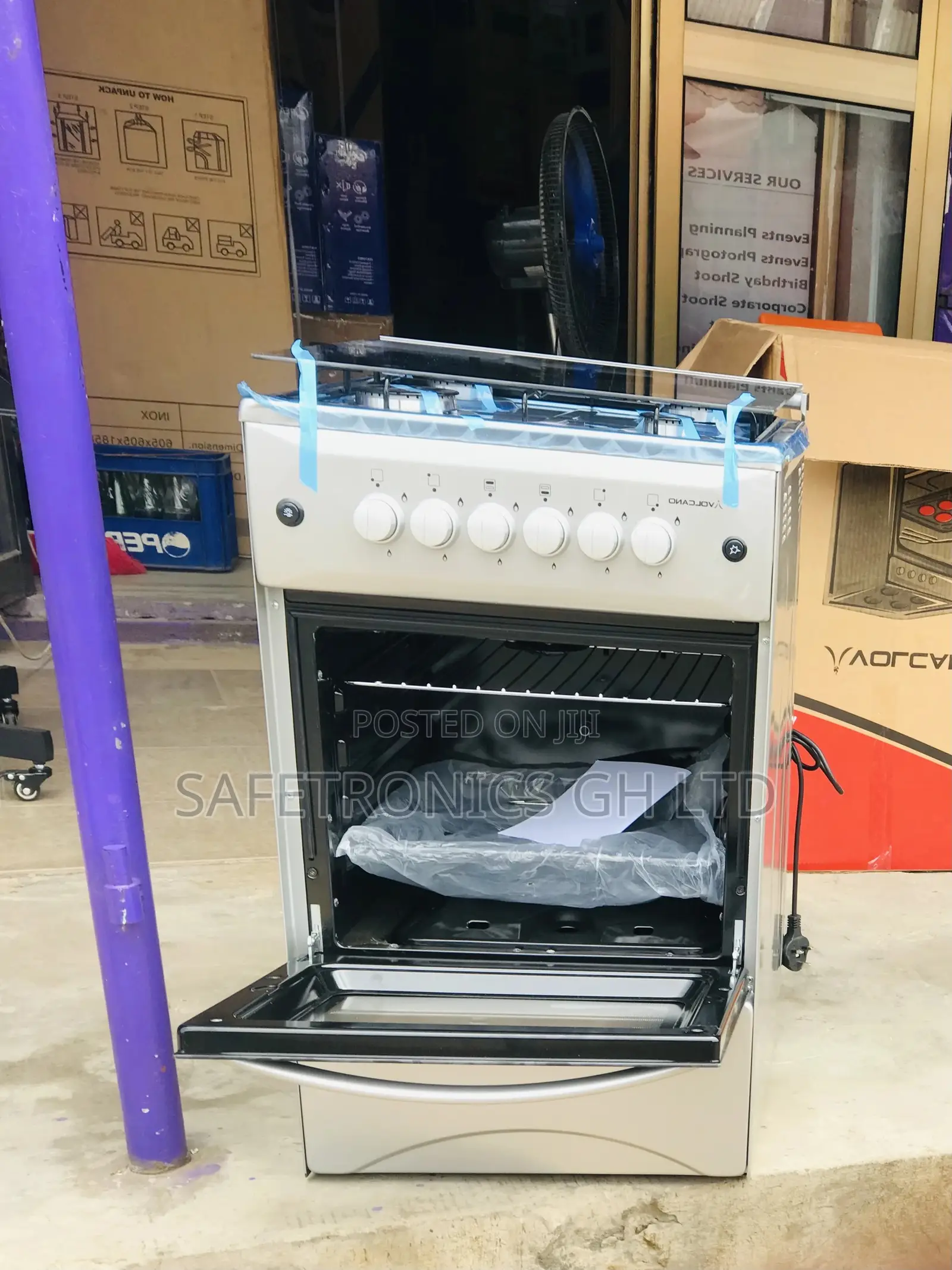 New Smart Volcano 4 Gas Burner 60x60 Oven With Grill