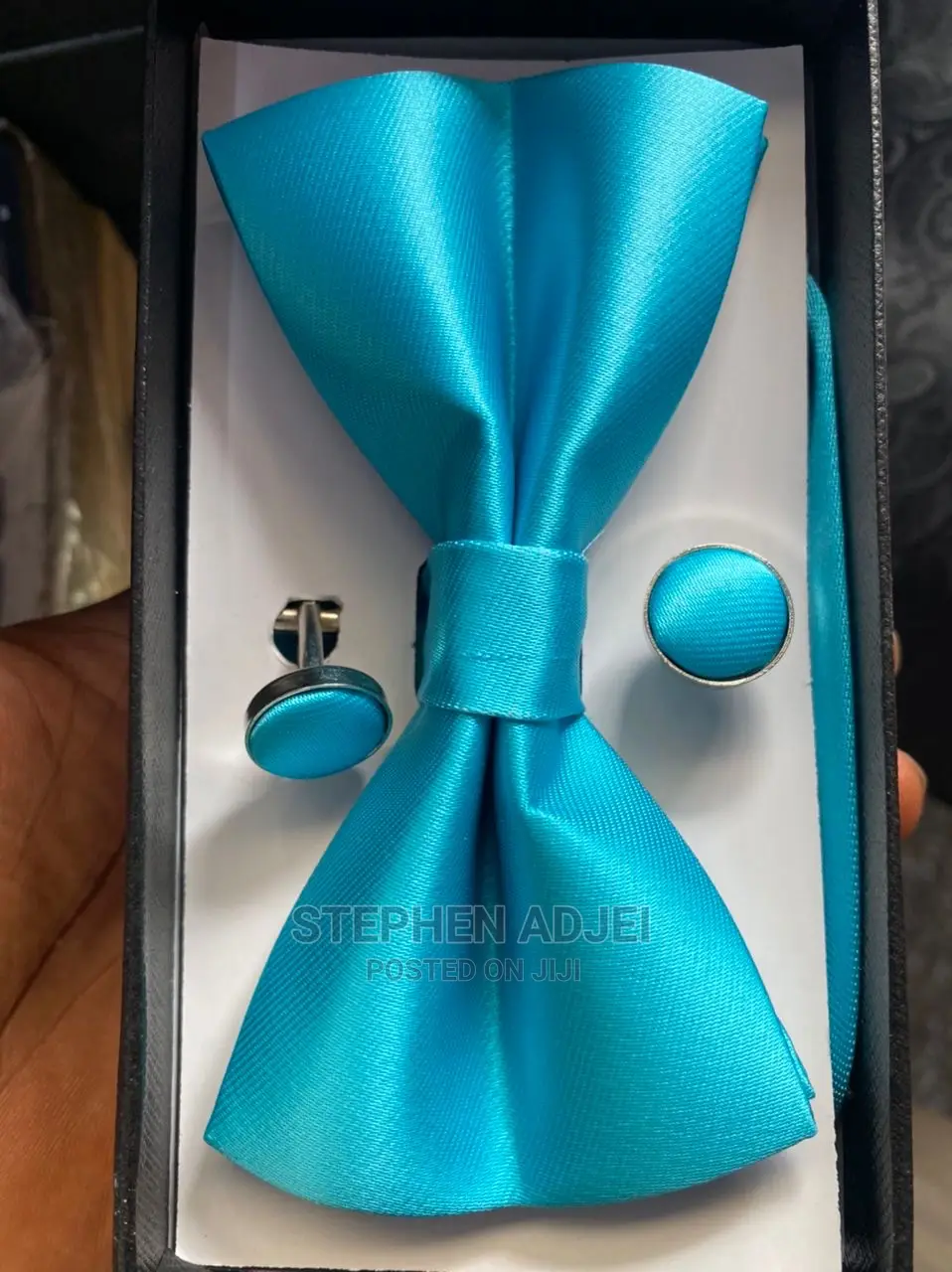 Bow Tie With Pocket Squares and Cuff