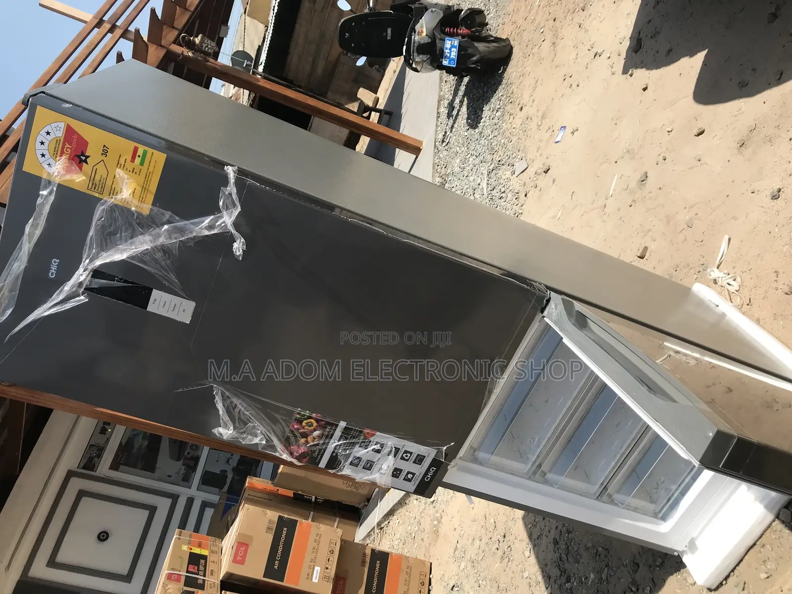 The Current CHBM-380W Chiq Bottom Freezer Refrigerator