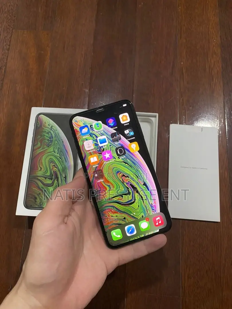 New Apple iPhone XS Max 64 GB Black