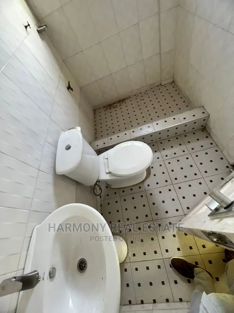 2bdrm Apartment in Kotobabi for rent