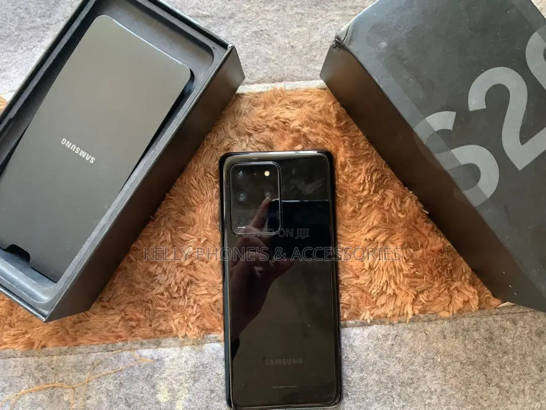 New Samsung Galaxy S20 128 GB Blue