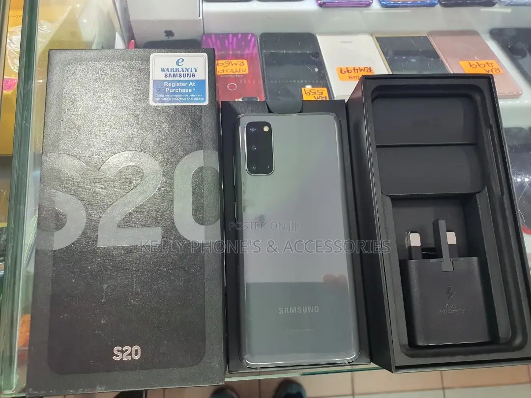 New Samsung Galaxy S20 128 GB Black
