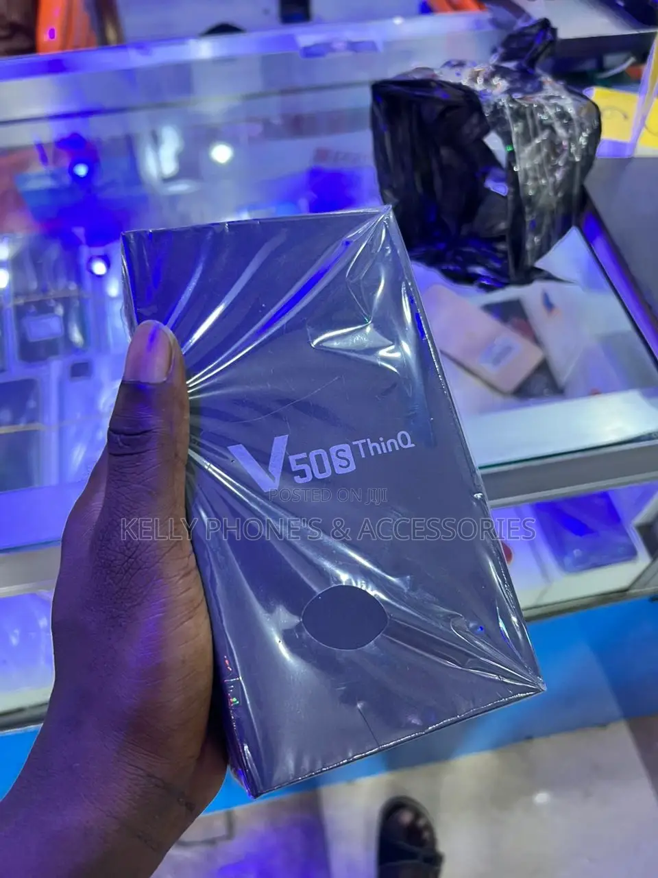New LG V50S ThinQ 5G 128 GB Black
