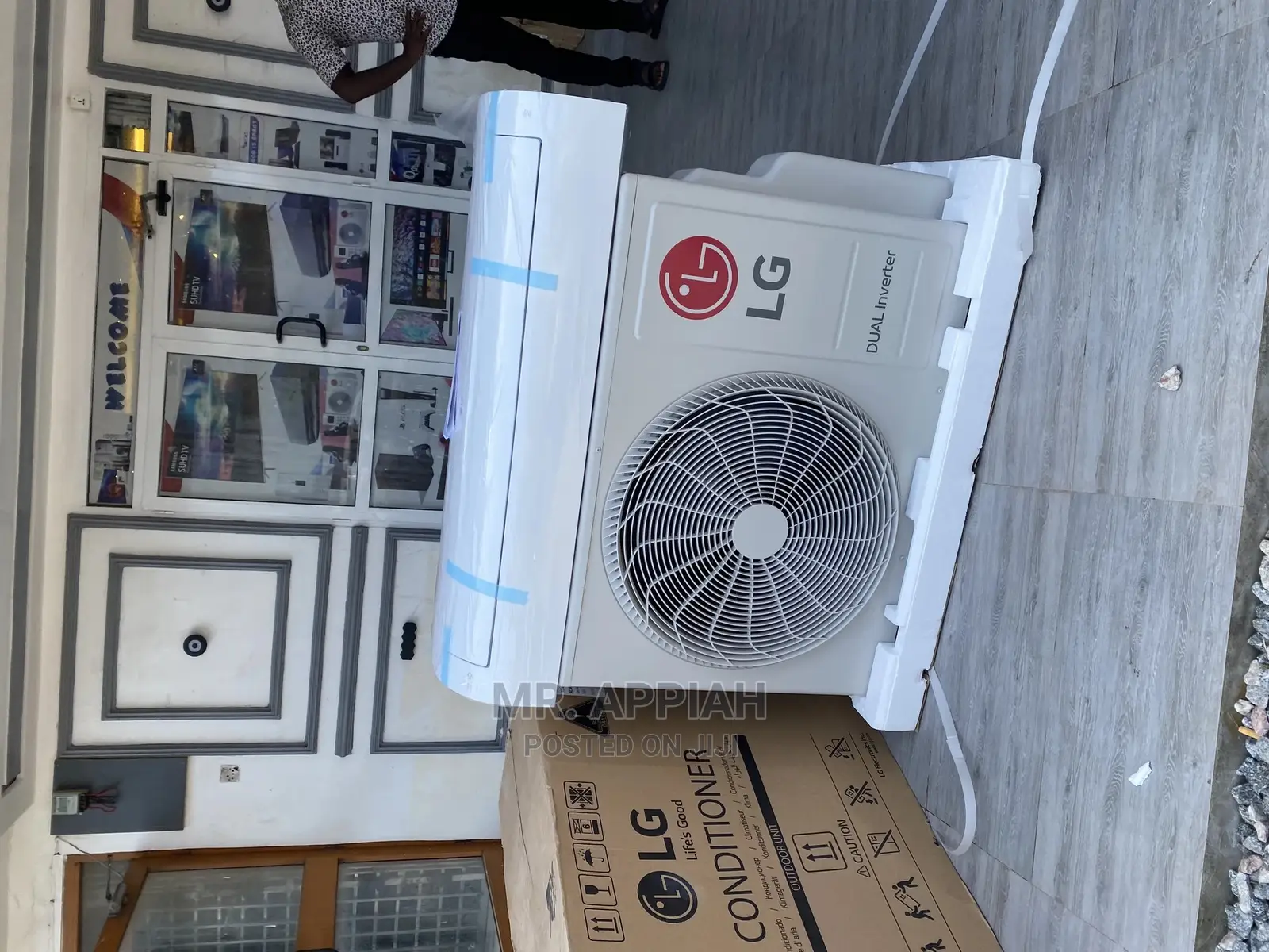 (S4-Q24K23QE)Extremely Chilling LG 2.5hp Dual Inverter AC 
