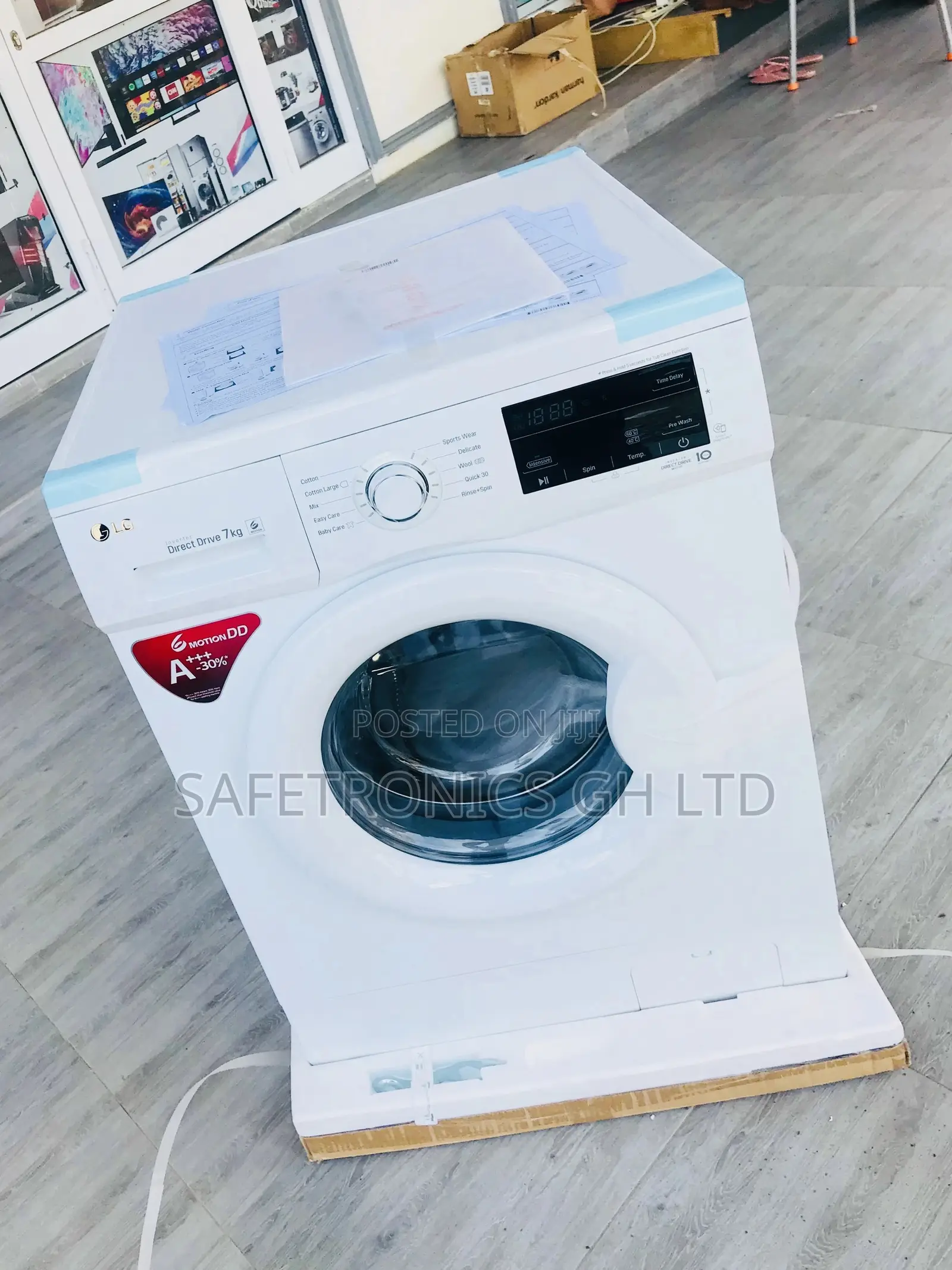 Nice LG Washing Machine (Automatic) Front Load 7kg FH2J3QDNP