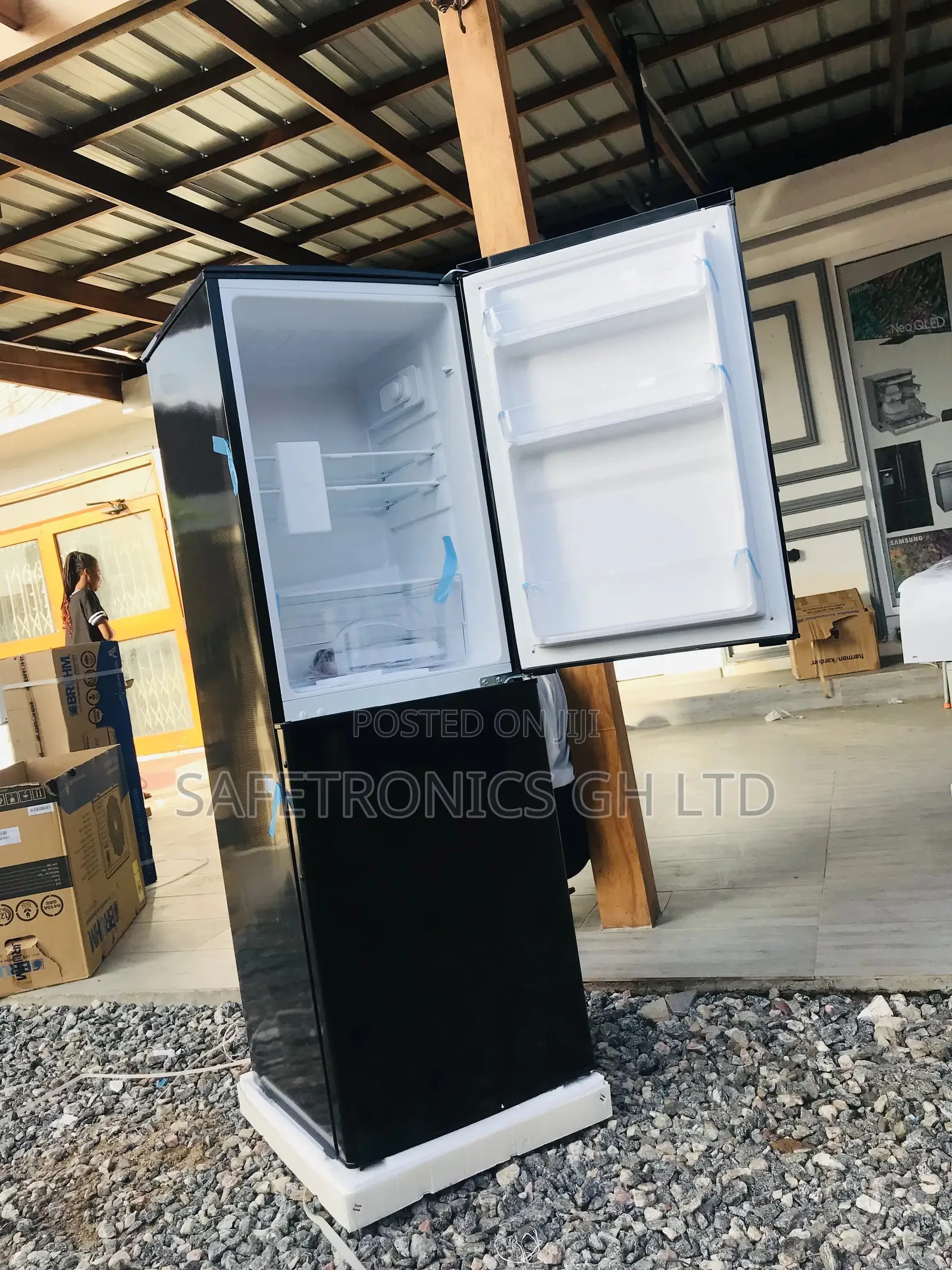 Best RF-200B Rainbow 140L Bottom Freezer Refrigerator