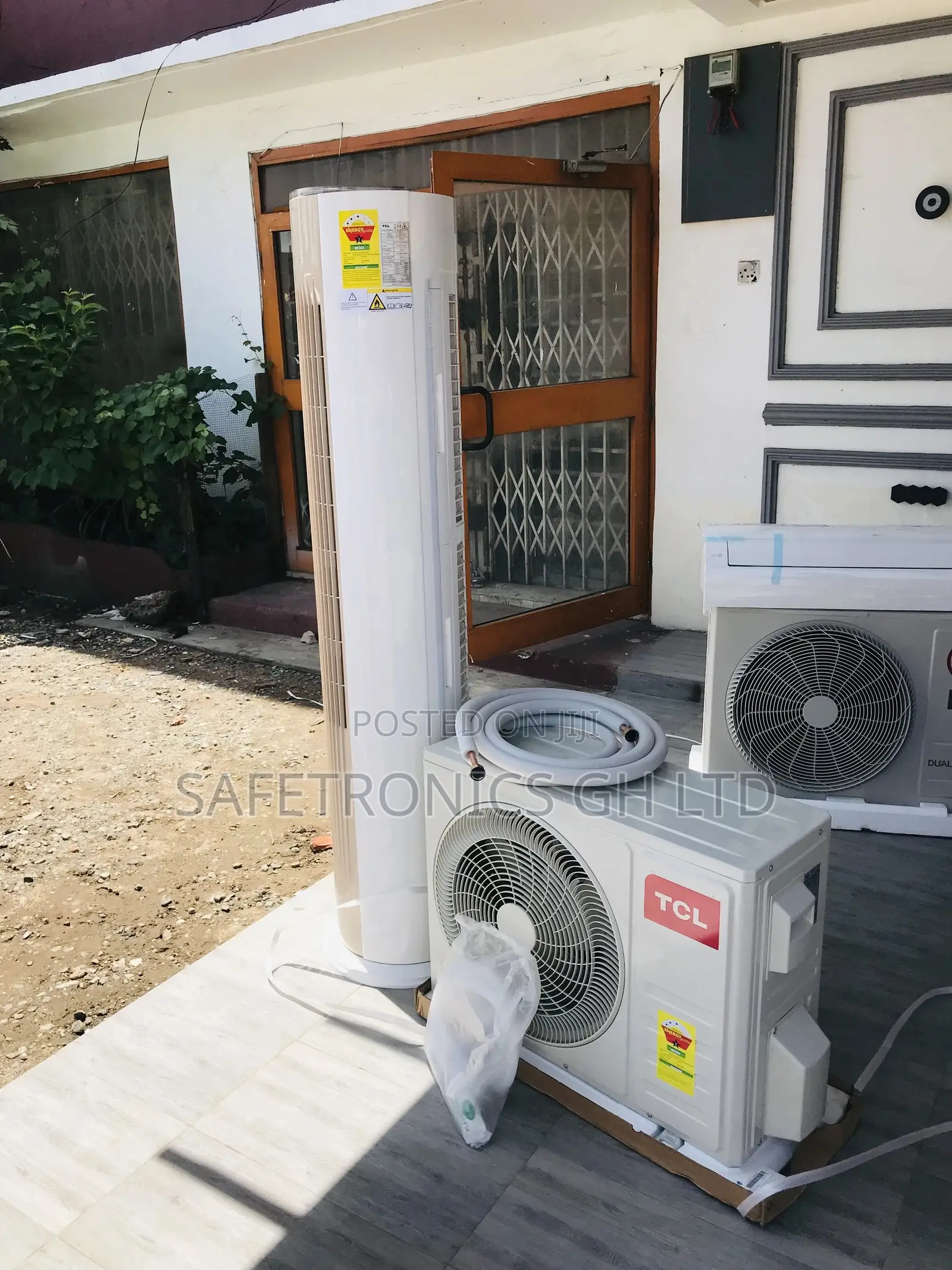 Neat 2.0hp TCL Standing Split Air Conditioner