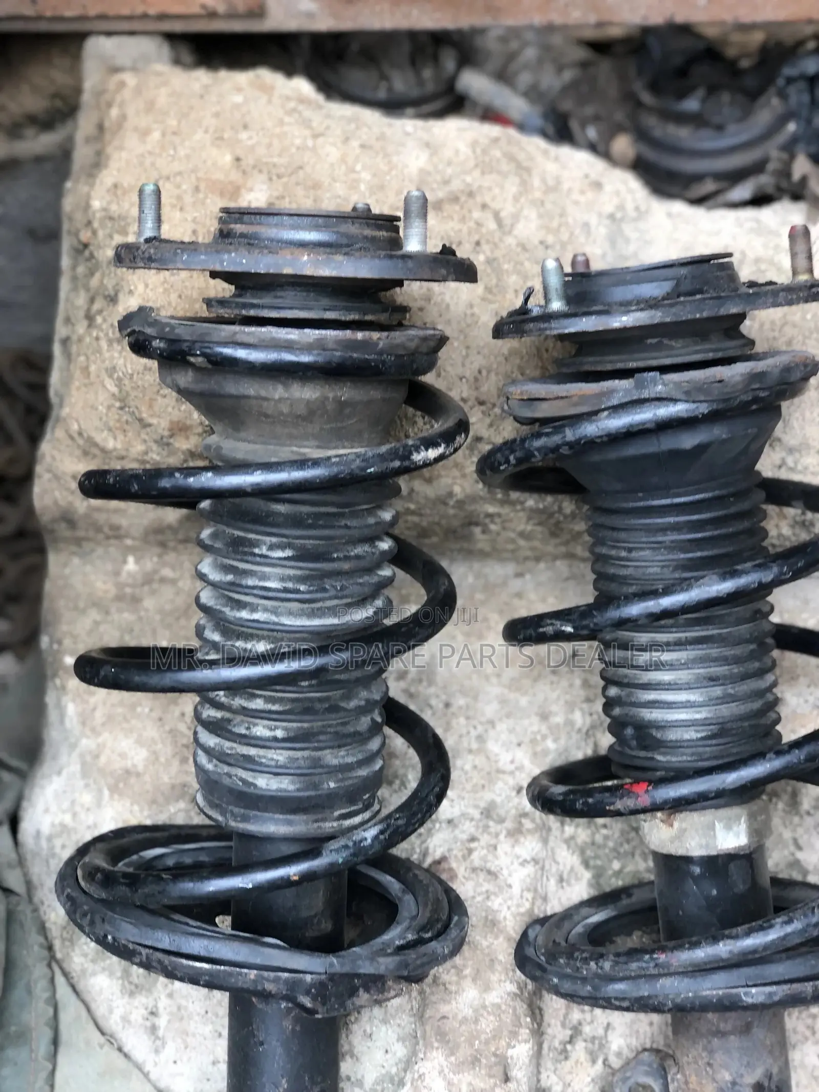 Pontiac Vibe Front Shock Absorbers