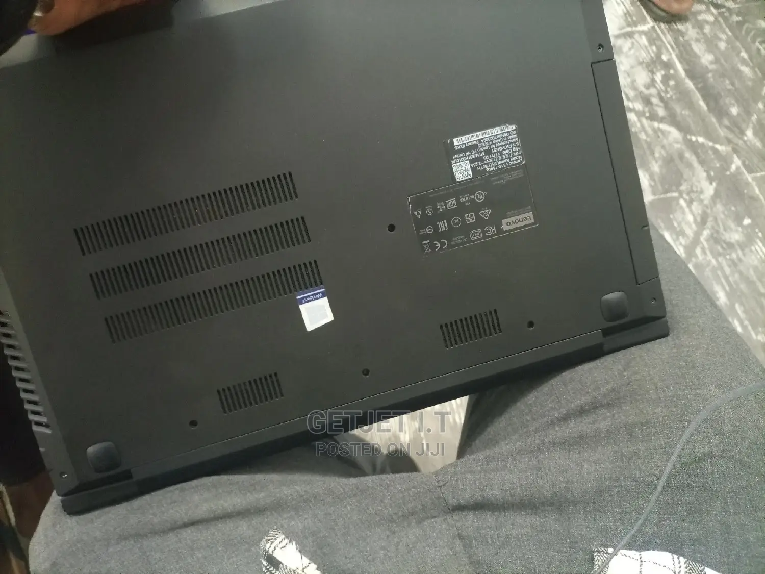 Laptop Lenovo V110 4GB Intel Core I5 HDD 500GB