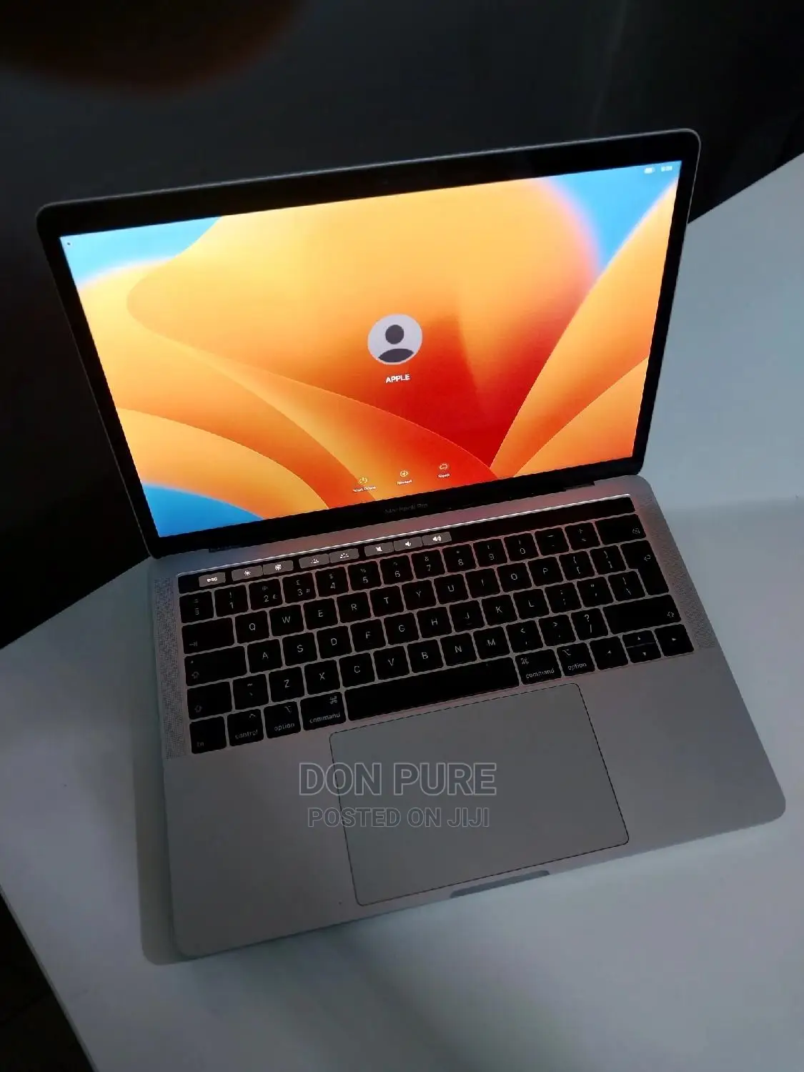 Laptop Apple MacBook 2019 8GB Intel Core I5 SSD 512GB