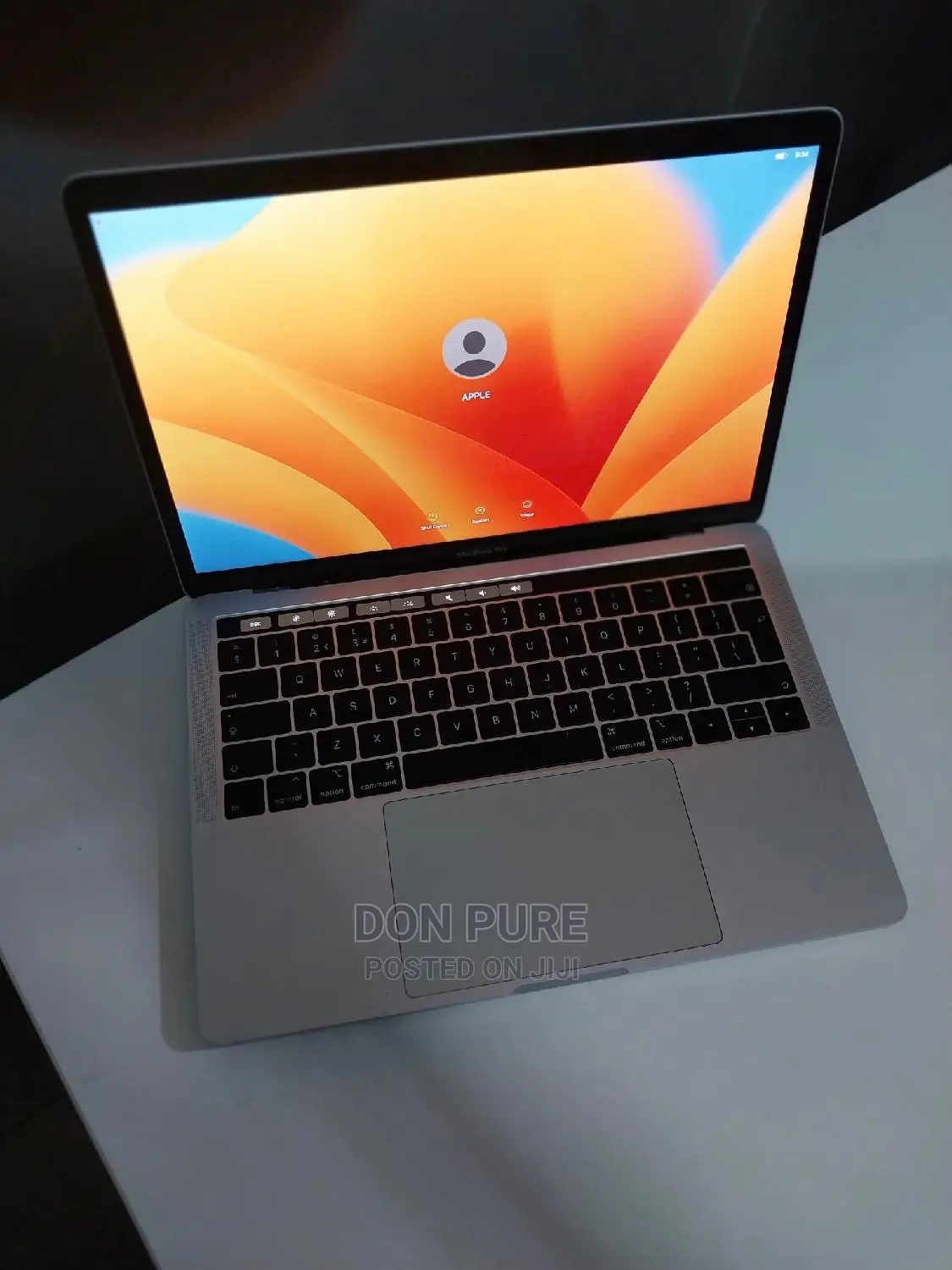 Laptop Apple MacBook 2019 8GB Intel Core I5 SSD 512GB