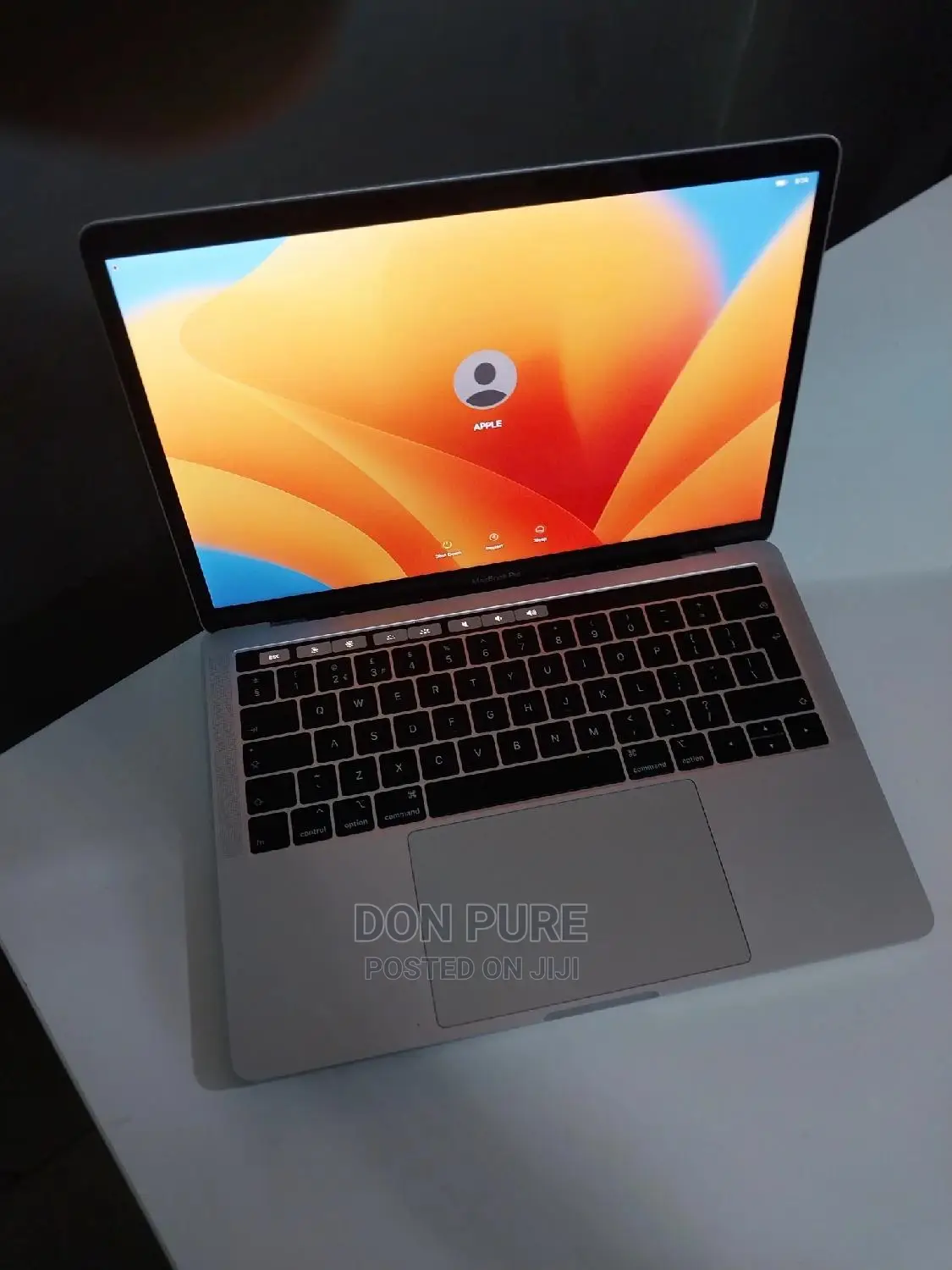 Laptop Apple MacBook 2019 8GB Intel Core I5 SSD 512GB