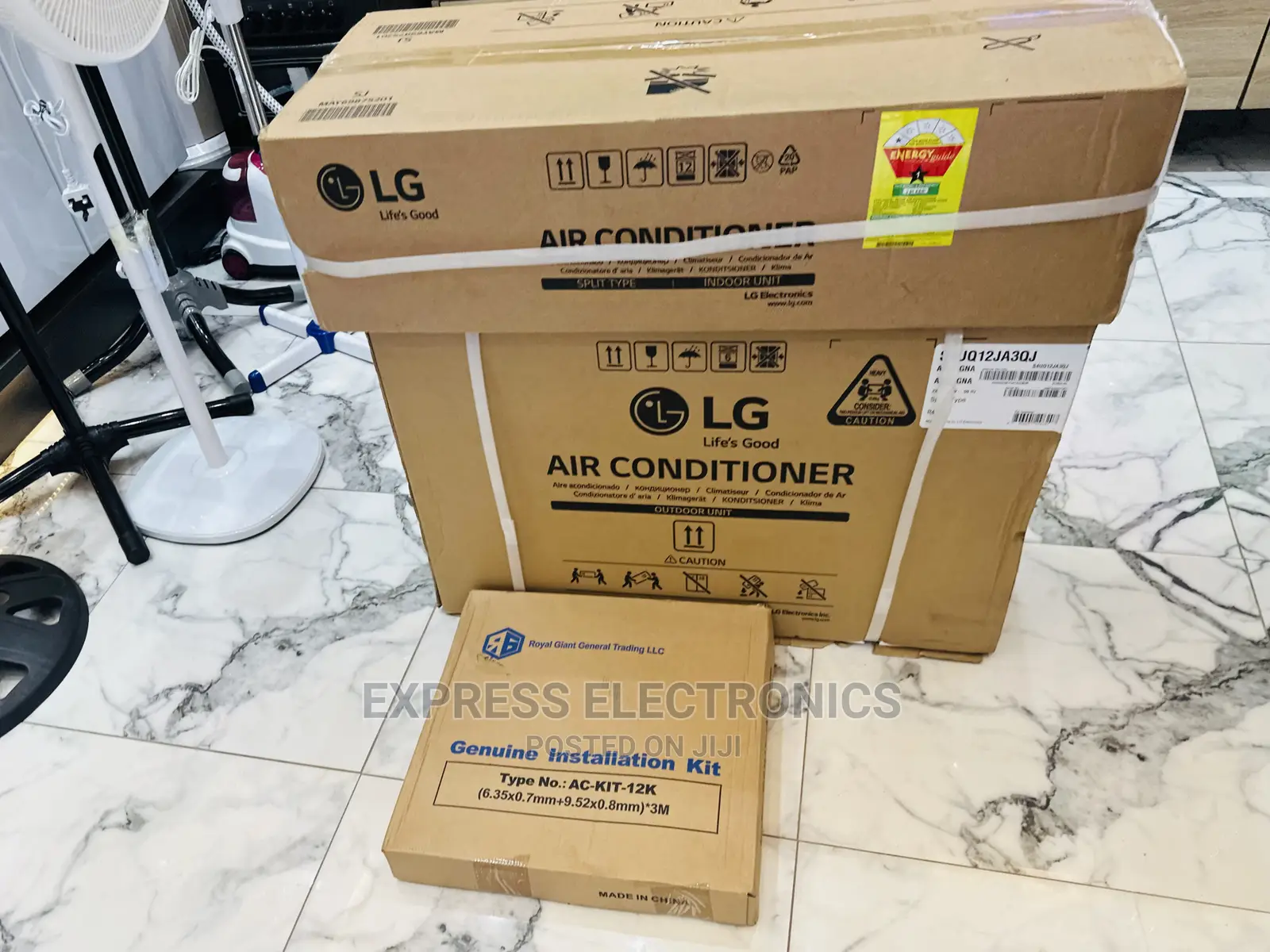 Extremely Cool  LG Smart Inverter 1.5hp Split AC