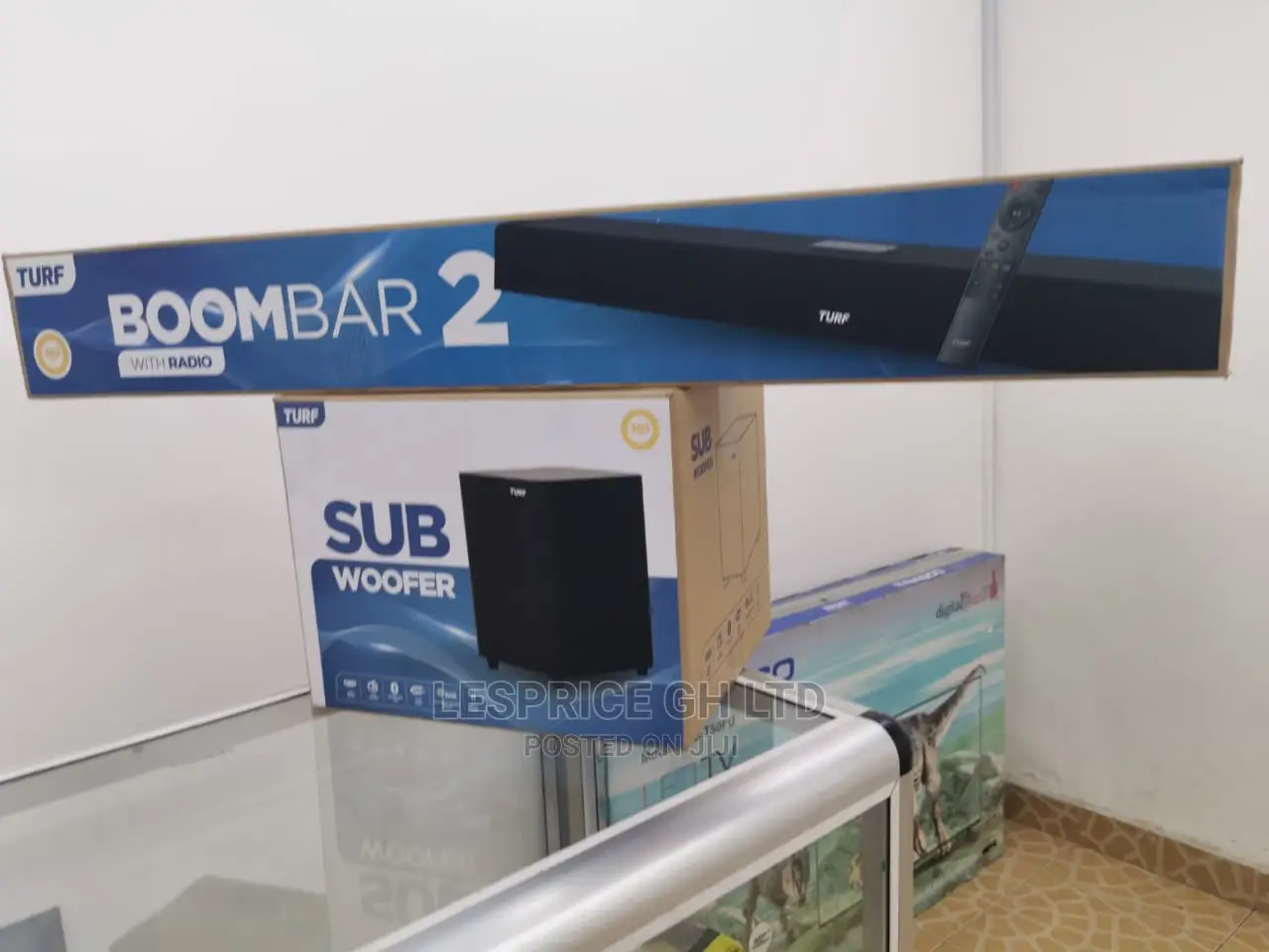 Excellent Sound Turf Boombar With Radio