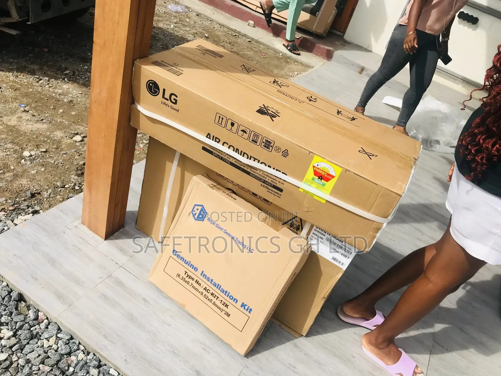 Amazing 1.5hp Smart Invertor Air Conditioner