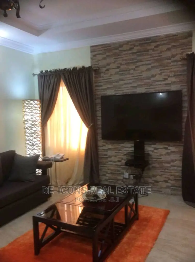 3bdrm Bungalow in De-Icons Real Estate, Ga South Municipal for Sale