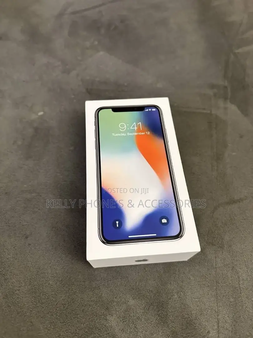 New Apple iPhone X 256 GB Black