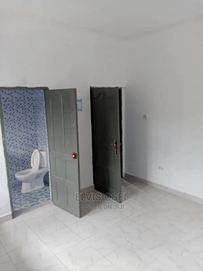 2bdrm Apartment in Weija for Rent