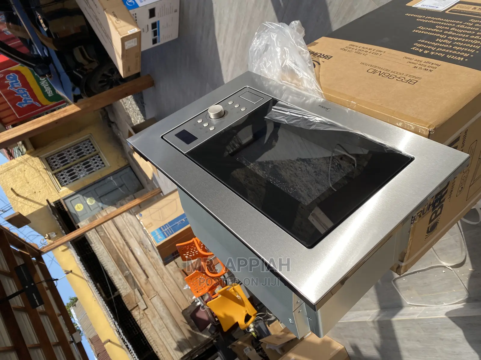 Energy Sufficient Stainless Steel Bulitin Microwave,AM717BS7