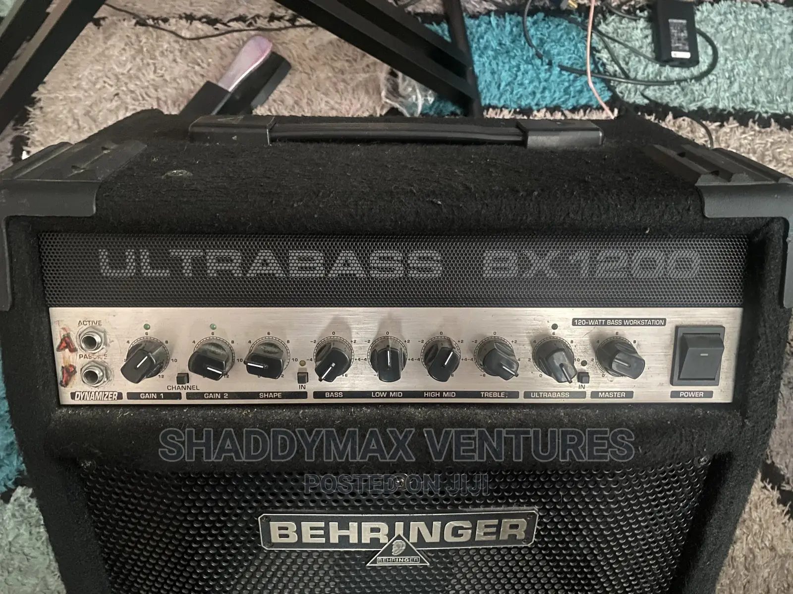 Behringer Ultra Bass BX1200 Bass Combo