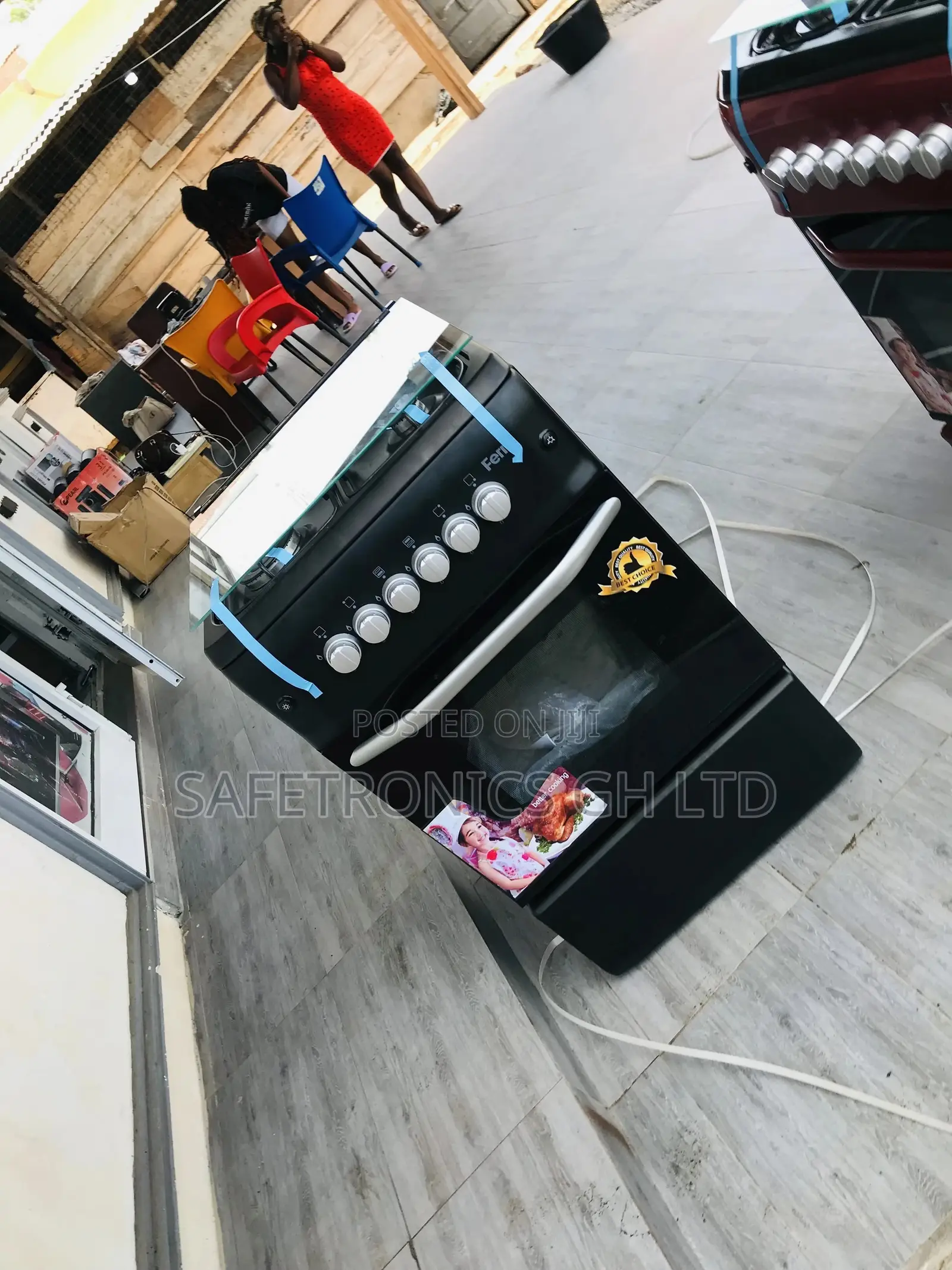 Ferre 50x55 4 Gas Burner Black Oven With Grill